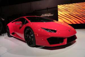 2016 Lamborghini HuracÃ¡n LP 580-2 First Look  – 2015 L.A. Auto Show