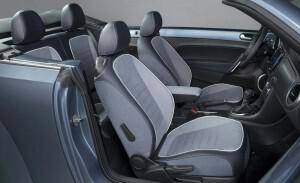 2016 New Volkswagen Beetle Denim Unveiled with Jeans Fabric for the Roof and Seats