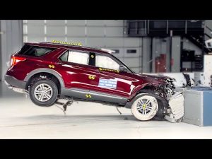 Ford Explorer Crash Test
